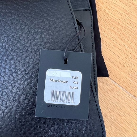 BNWT Mackage Black Clutch Bag - Picture 2 of 3